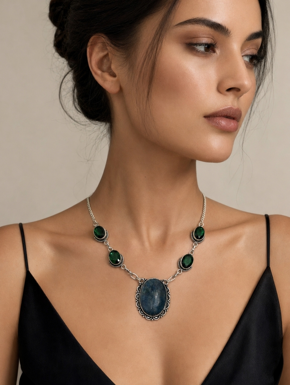 Handmade Apatite & Green Quartz Necklace - Picture 2 of 9